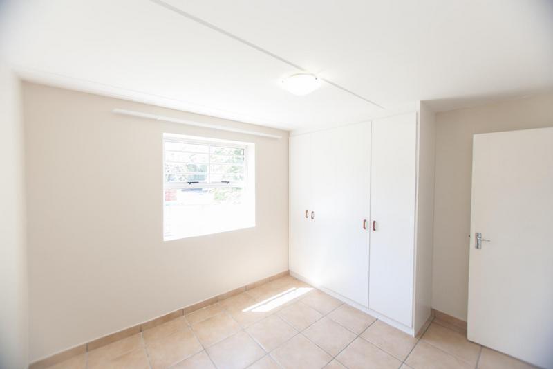 To Let 2 Bedroom Property for Rent in Vredekloof Western Cape